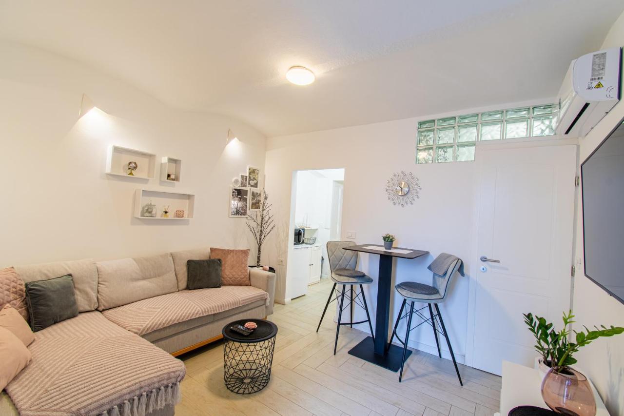Apartamento Flexible Selfcheckins 44 - Zagreb - New - Center Exterior foto